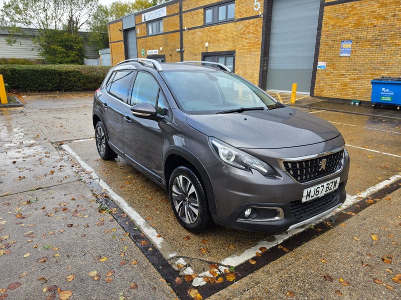 Grey Peugeot 2008 1.2 PureTech Allure SUV 5dr Petrol Manual Euro 6 82 ps